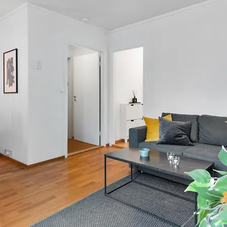 Bak Bryggen, Moderne 2 Soverom Med Balkong شقة